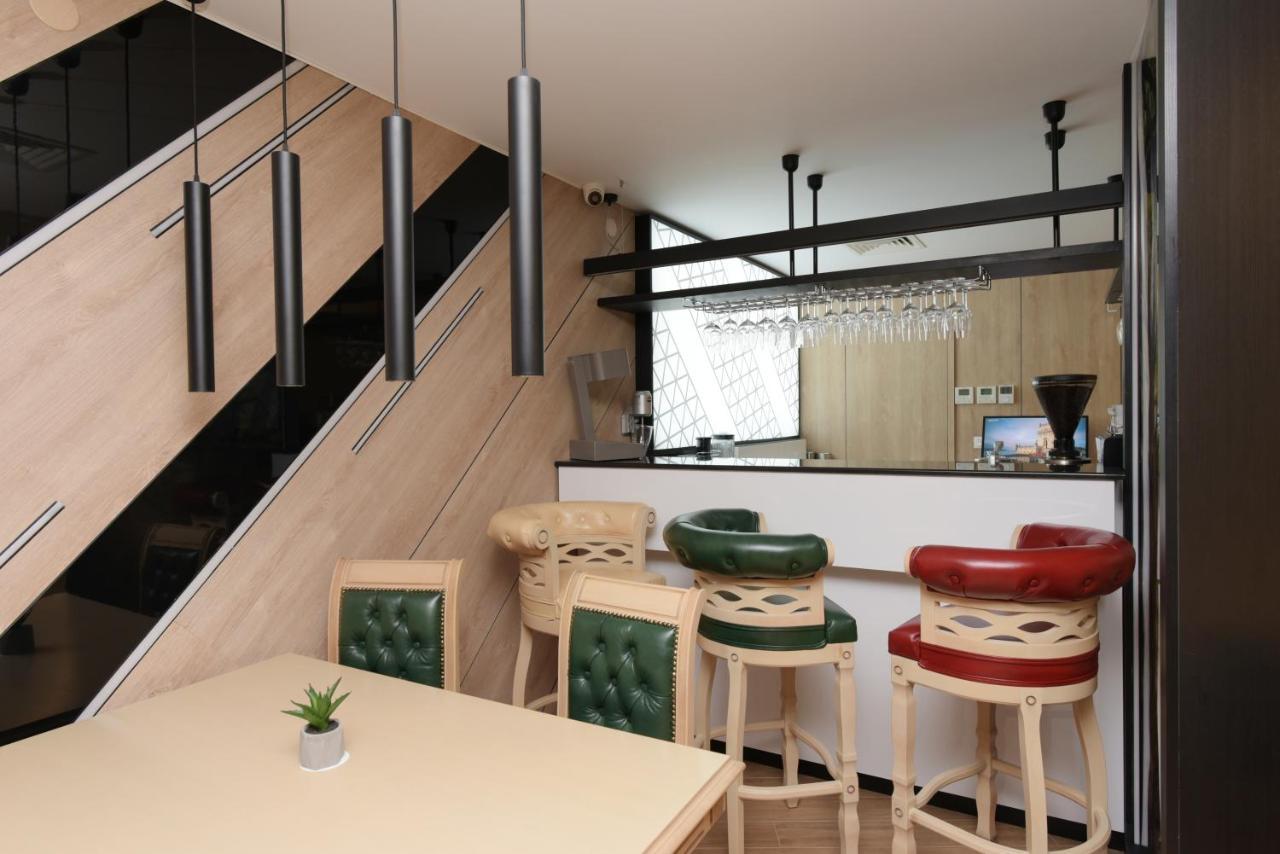 Hotel Business Club Schumen Exterior foto